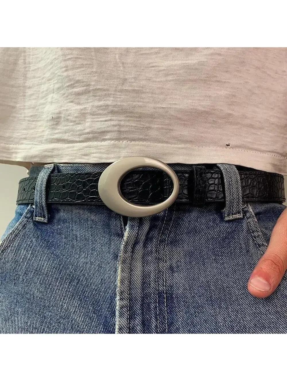 Y2k 2000s style Silver opal belt buckle with black crocodile style leather. 39 i